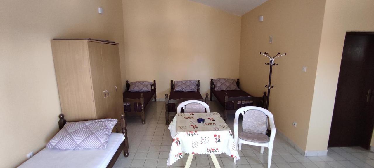 Apartmani Jovanovic Luštica Esterno foto
