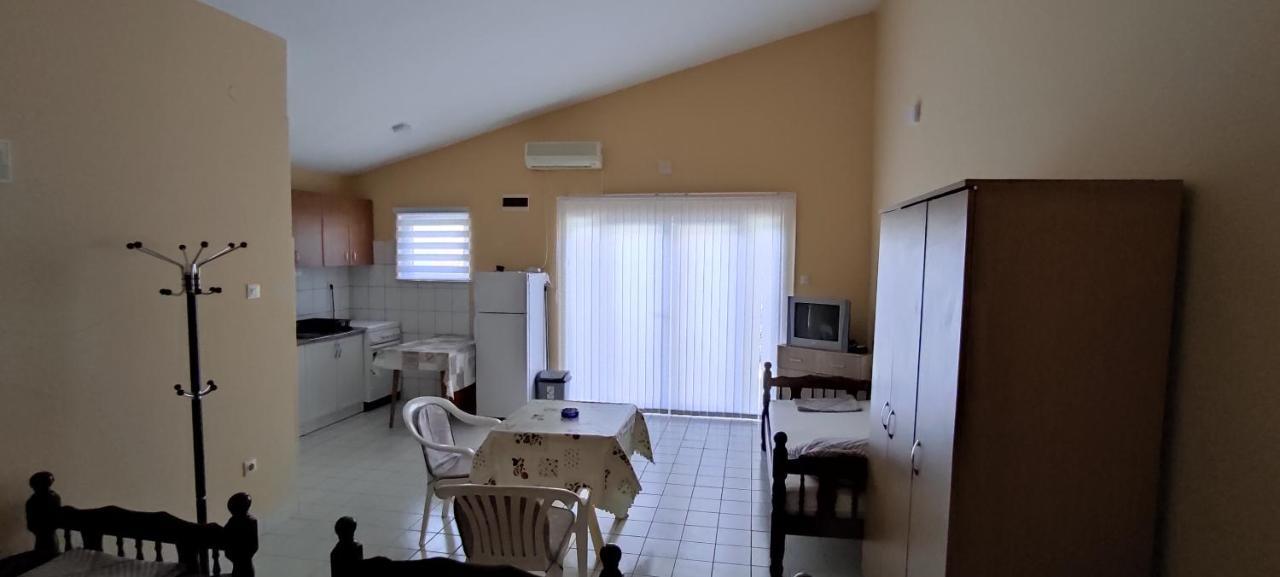 Apartmani Jovanovic Luštica Esterno foto
